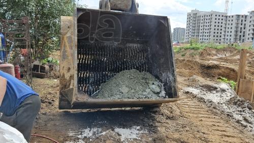 Продам 2-валковый просеивающий ковш для стекла и торфа